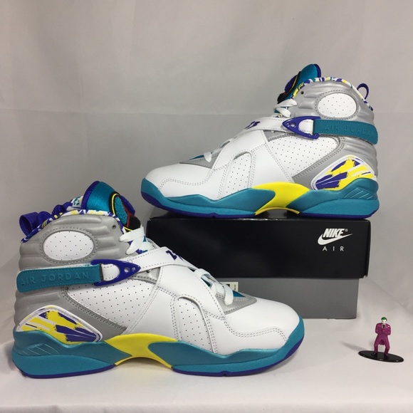 Air Jordan 8 Retro - Picture 2 of 6